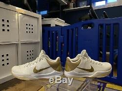 2010 Nike KOBE V 5 BIG STAGE HOME WHITE GOLD BLACK Size10.5. NEW. NO Box