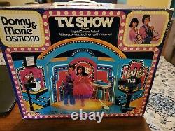 Donny and Marie Osmond Action Figures & Stage. Mattel 1976 Playset. New in box