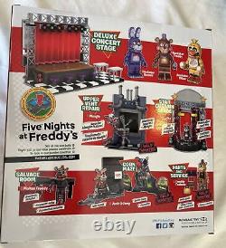Five Nights At Freddy's Deluxe Concert Stage Construction Set 25230 Bonnie Exact
