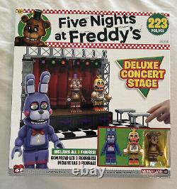 Five Nights At Freddy's Deluxe Concert Stage Construction Set 25230 Bonnie New