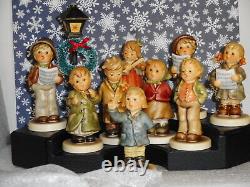 GOEBEL HUMMEL CHRISTMAS HYMNS KINDER CHOIR 9pc + Stage/Lampost withBoxes MINT