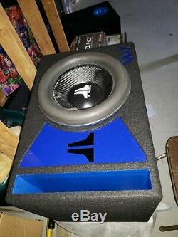 JL Audio 12w7-3 AeAnniversary Edition Competition Sub with Jlw7 ported stage4box