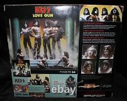 KISS LOVE GUN DELUXE BOXED EDITION SUPER STAGE FIGURES McFARLANE TOYS -NEW