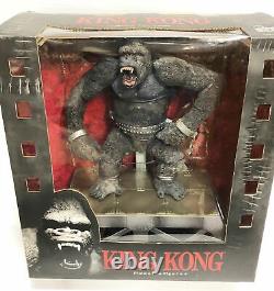 King Kong 10 Film Figure McFarlane Toys 2000 Movie Maniacs 3 Variant Stage Logo