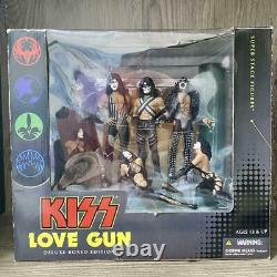 Kiss Love Gun Deluxe Box Edition Set Super Stage Figurines NEW