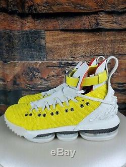 LeBron 16 HFR Harlem Stage Size 10 US Men's Deadstock New With Box
