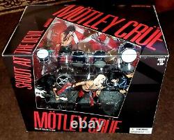 Mötley Crüe Shout at the Devil Deluxe Box Set Figures with Stage RARE! McFarlane