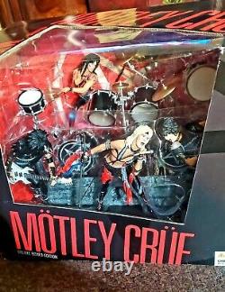 Mötley Crüe Shout at the Devil Deluxe Box Set Figures with Stage RARE! McFarlane