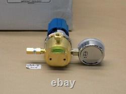 New In Box Airgas Specialty Gas Regulator Y11-n140fhf 1-stage 3000in/120out Psi