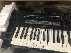 Roland RD 2000 Premium Digital Stage Piano, 88 key (NEW-OPEN BOX)