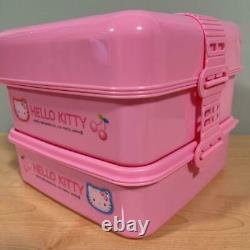 Super rare cherry Kitty 2-stage lunch box? Picnic box Sanrio